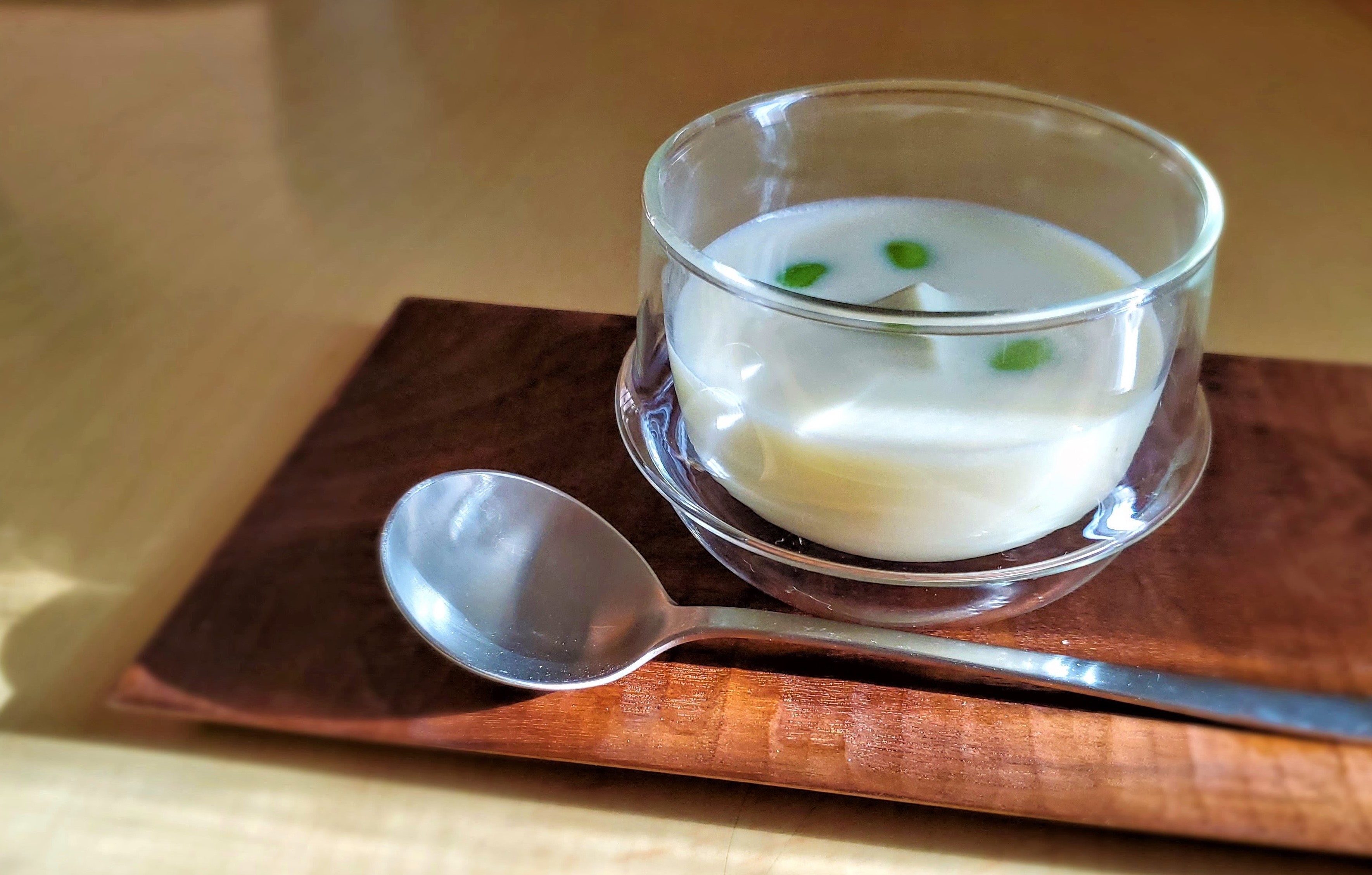【編集部が挑戦】⑤Kappo最新号「プロに聞く 料理の基本」― 日本料理店「e.」が教える「じゃがいものすり流し」を作ってみた ...